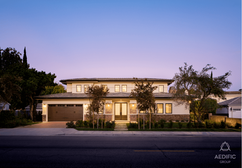 Holly, Arcadia Residence